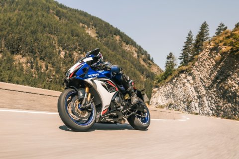 GSX-R1000R 16