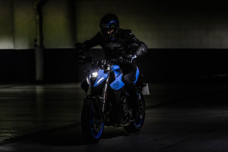 GSX-8S 4