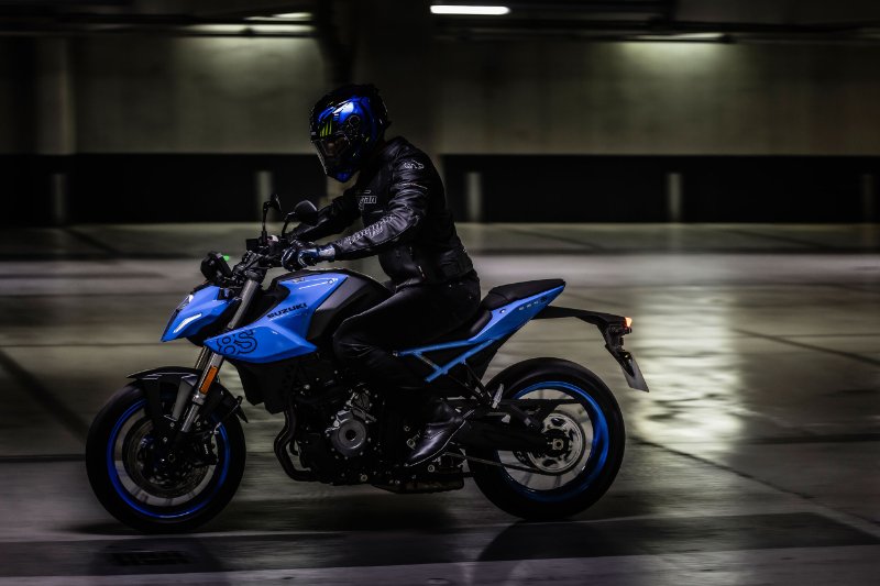 GSX-8S 6
