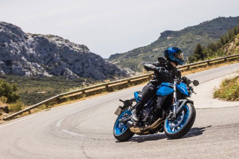 GSX-8S 10
