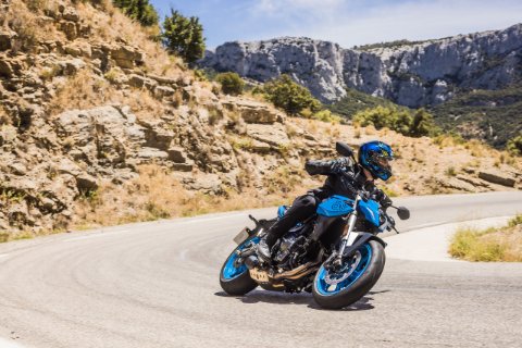 GSX-8S 42