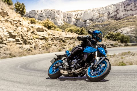 GSX-8S 45