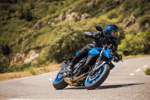 GSX-8S 62