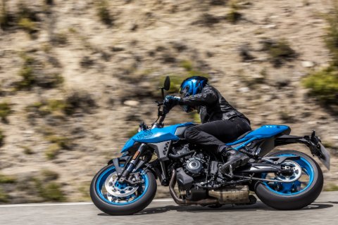 GSX-8S 63
