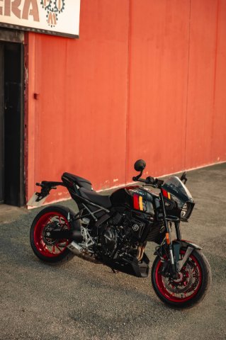GSX-8TT 12
